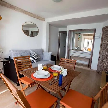 Front-awesome Seaviews-aa-wifi